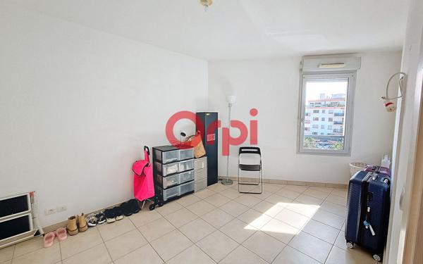 Appartement à vendre    3 pièces • 72 m2 La Seyne-sur-Mer