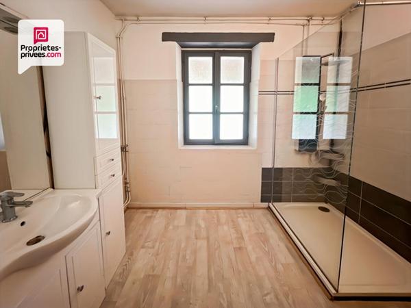 Maison 185m² - 3 chambres - jardin et grange attenante