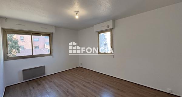 Location Studio 23.48 m² - Rennes 35000
