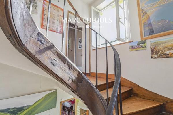 Ancien vicariat dans le centre ville historique de Louvres