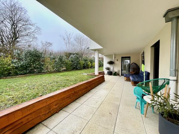 Divonne-les-Bains (01220) Appartement trois chambres dans copropriété de prestige