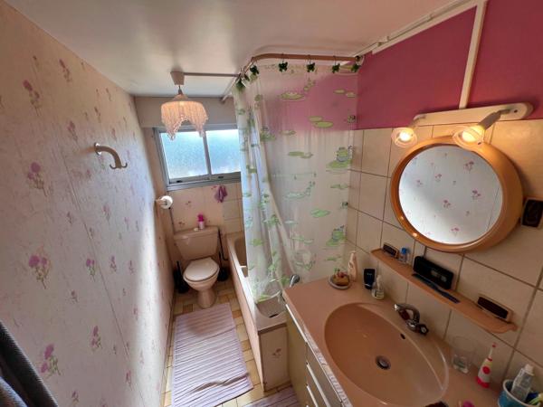 Maison à vendre 6 pièces CHAPTELAT (87)