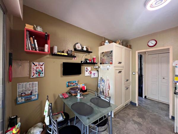 Maison à vendre 6 pièces CHAPTELAT (87)