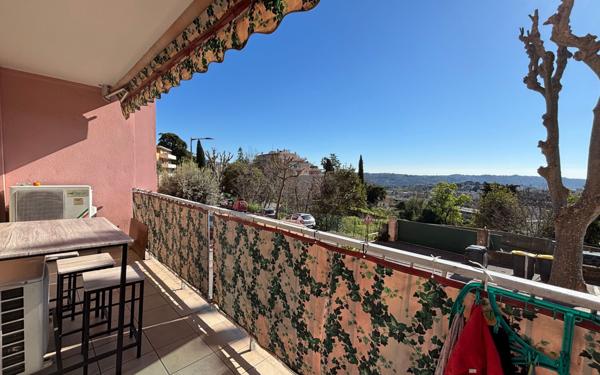 Appartement à vendre    4 pièces • 79,90 m2 Grasse