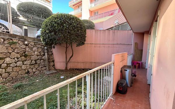 Appartement à vendre    4 pièces • 79,90 m2 Grasse