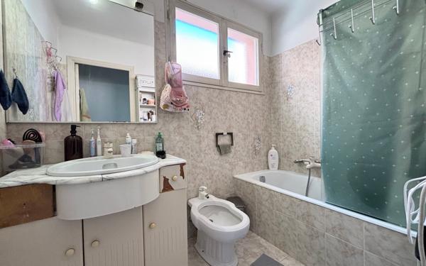 Appartement à vendre    4 pièces • 79,90 m2 Grasse