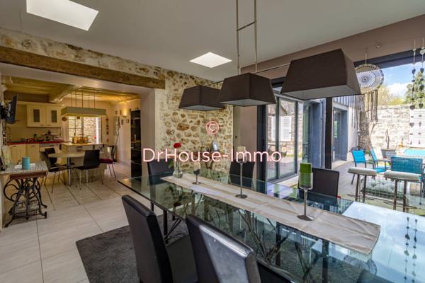 Maison à vendre 8 pièces de 218 m²