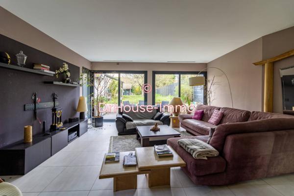 Maison à vendre 8 pièces de 218 m²