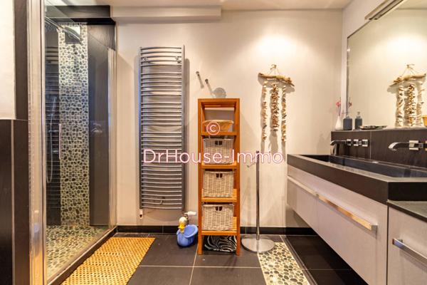 Maison à vendre 8 pièces de 218 m²