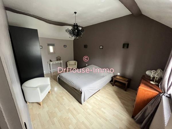 Maison à vendre 8 pièces de 218 m²