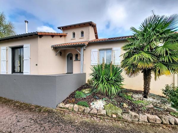 Pavillon familial lumineux, aux beaux volumes et au calme absolu !