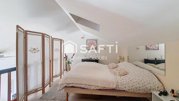 Pavillon familial lumineux, aux beaux volumes et au calme absolu !