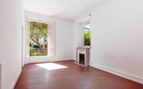 Appartement à vendre    5 pièces •  Nice