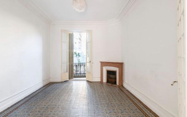 Appartement à vendre    5 pièces •  Nice