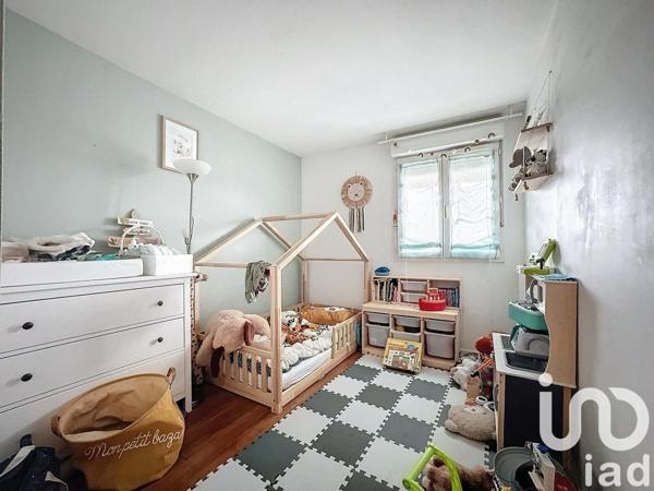 Appartement à vendre 3 pièces 65 m² Sainte-Geneviève-des-Bois