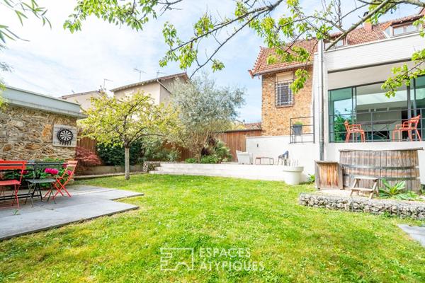 Meulière avec extension contemporaine et jardin