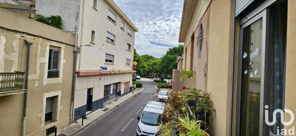 Maison 3 pièces de 98 m² à Nîmes (30900)