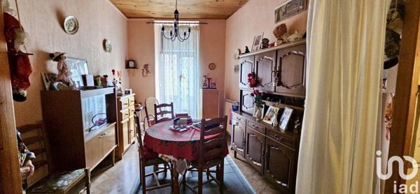 Maison 3 pièces de 98 m² à Nîmes (30900)