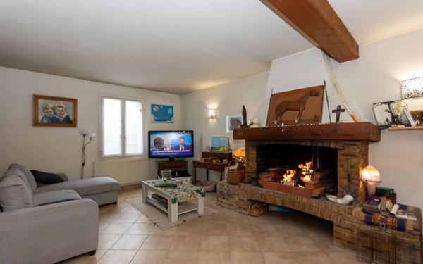 Maison à vendre    6 pièces • 145,19 m2 Bagnolet