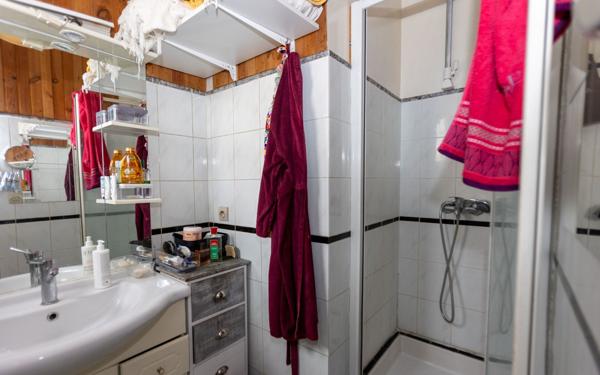 Maison à vendre    6 pièces • 145,19 m2 Bagnolet