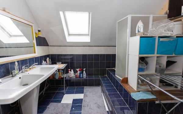 Maison à vendre    6 pièces • 145,19 m2 Bagnolet