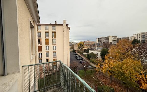 Appartement à vendre    3 pièces • 64,16 m2 Reims
