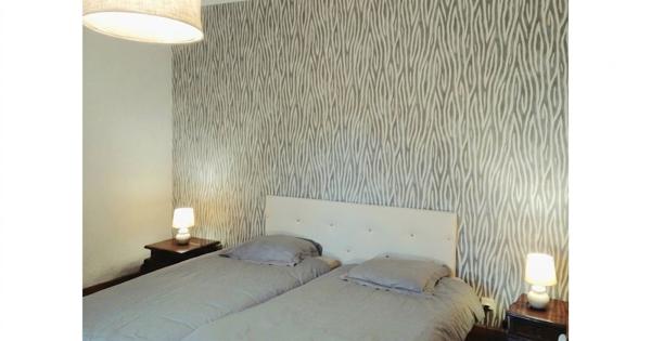 Coup de coeur assuré -Propriété de caractère en pierre-Maison familiale & gîte de 280m2 sur un terrain d'environ 2,8 ha proche de Janailhac