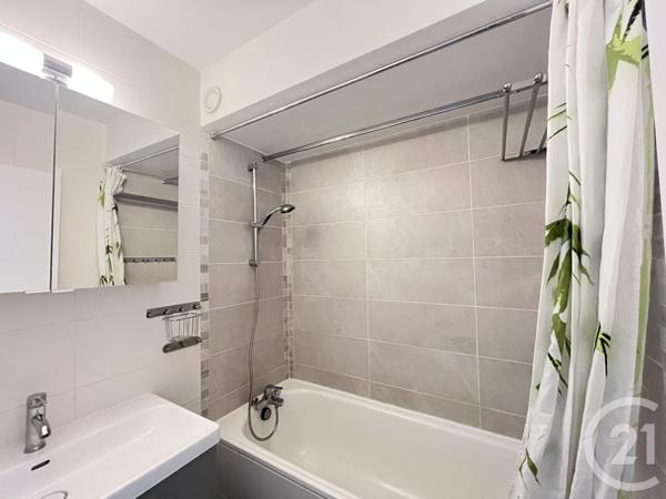 Appartement F5 à vendre  5 pièces - 93,54 m2 ELANCOURT - 78