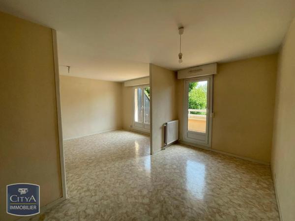 Appartement à louer 3 pièces 71.22m² Le Mans (72100)