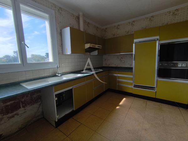 Pau Nord maison 11 piéces TERRAIN 1000 m² FORT POTENTIEL