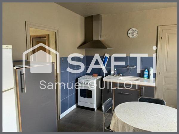 Maison de ville à rénover avec de beau volume