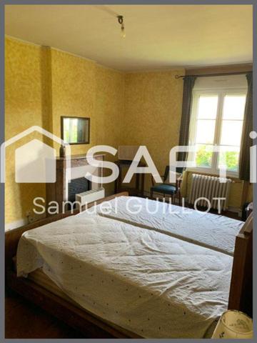 Maison de ville à rénover avec de beau volume