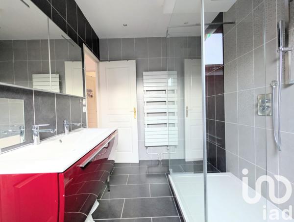 Maison à vendre 6 pièces 147 m² Breuillet