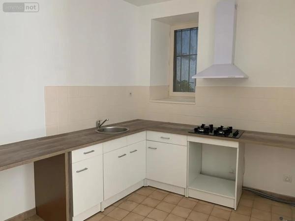 Location - Appartement Pierrelatte 26700 2 pièces 49 m 2