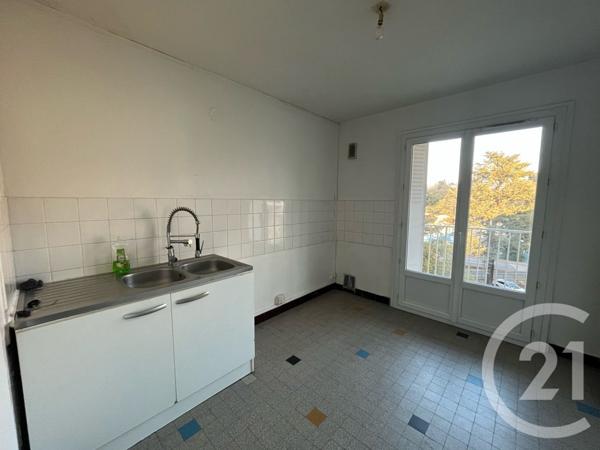 Appartement F3 à vendre  3 pièces - 60 m2 ST ETIENNE - 42