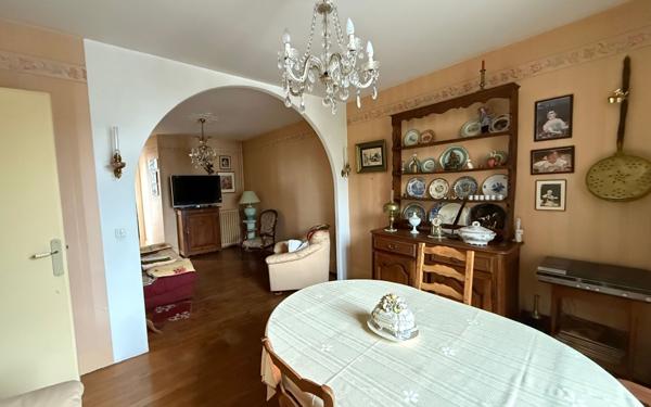 Maison à vendre    4 pièces • 93 m2 Charleville-Mézières