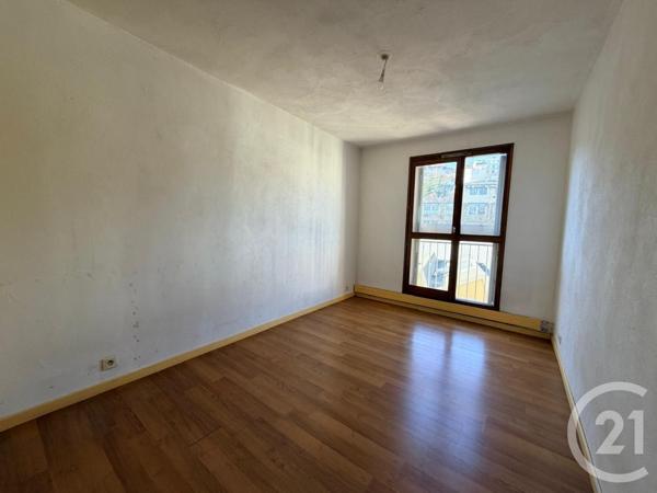 Appartement F3 à vendre  3 pièces - 65 m2 ST ETIENNE - 42
