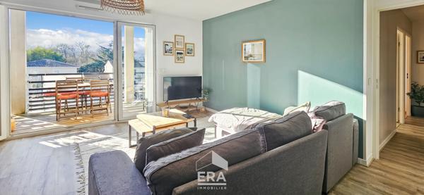PAREMPUYRE - T3 - 61m²  sans vis-à-vis + terrasse 7m²  - Dernier étage - Piscine - Faibles charges - Coup de coeur !!