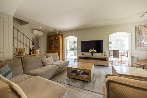 Belle et grande maison familliale au calme absolu