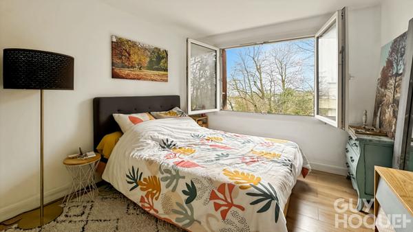 Appartement lumineux avec balcon et garage Quartier Clagny