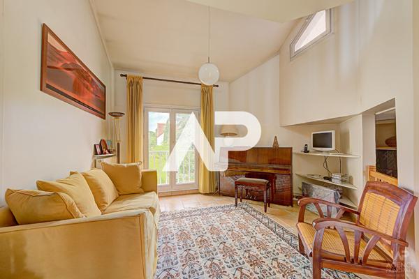 Maison Rueil Malmaison 5 pièce(s) 104 m² 680 000 € **  - Référence  20142
