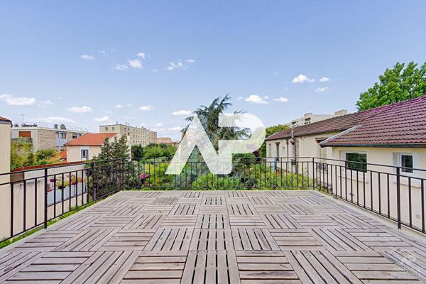 Maison Rueil Malmaison 5 pièce(s) 104 m² 680 000 € **  - Référence  20142