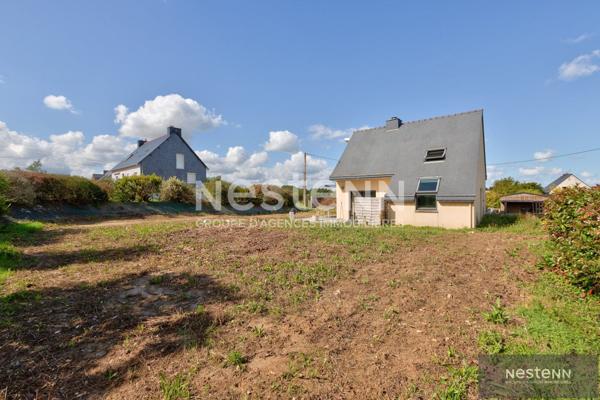 À vendre ! QUESSOY - Vivable de plain-pied - 4 chambres - grands espaces.