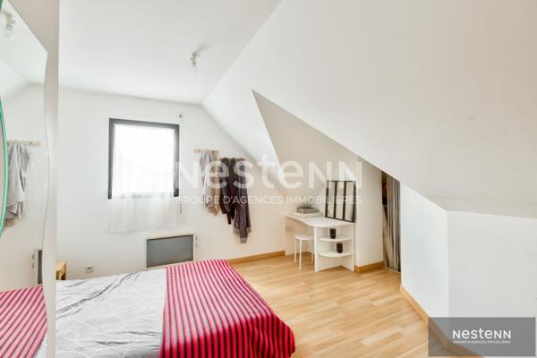 À vendre ! QUESSOY - Vivable de plain-pied - 4 chambres - grands espaces.