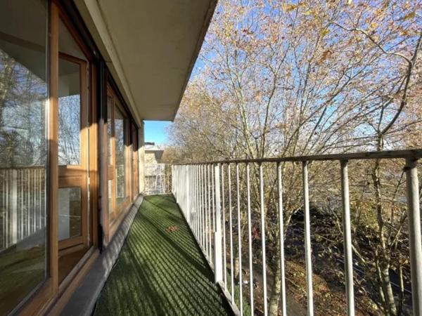 Résidence recherchée au calme, Belle pièce de vie de 30 m2