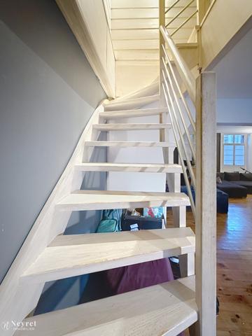 F6 DE 153 M² EN CV DE ST ETIENNE