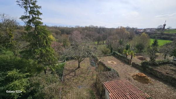 IMMEUBLE A RENOVER