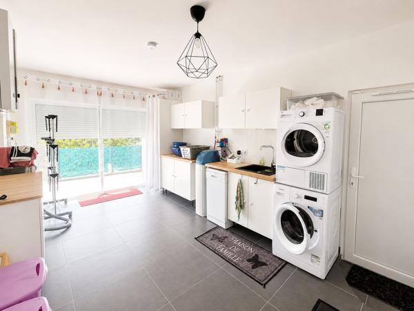 Maison de plain-pied 115 m² – 4 chambres – Terrain clos et piscinable de 720 m²