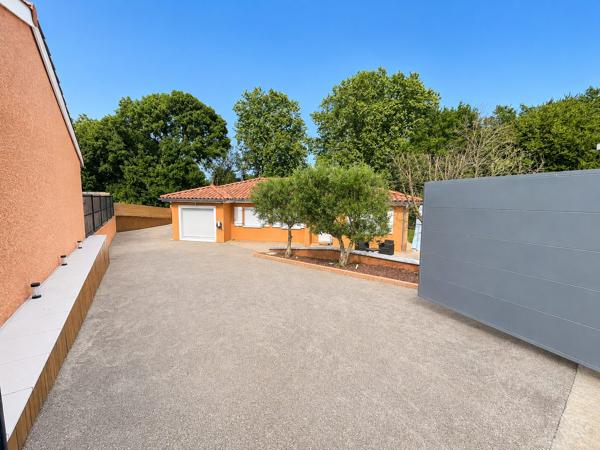 Maison de plain-pied 115 m² – 4 chambres – Terrain clos et piscinable de 720 m²