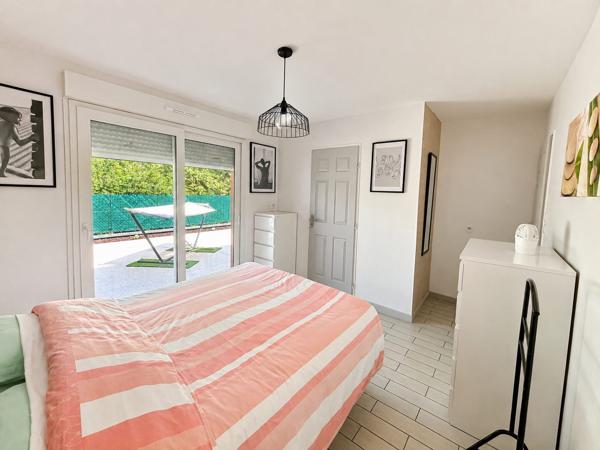 Maison de plain-pied 115 m² – 4 chambres – Terrain clos et piscinable de 720 m²